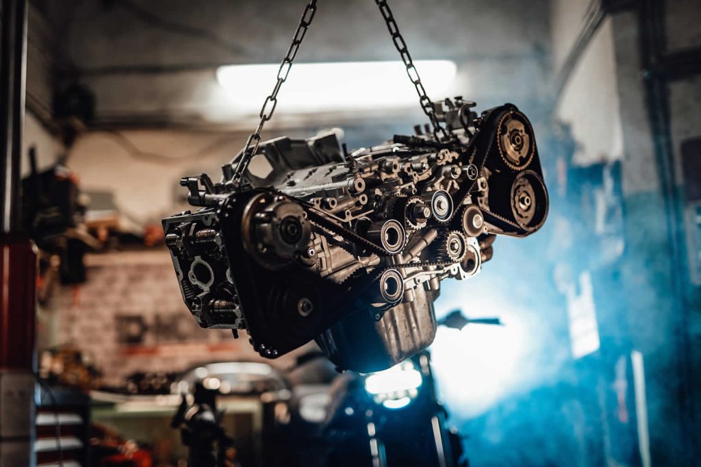 Seis Dicas Cruciais para Avaliar o Motor de um Carro Usado